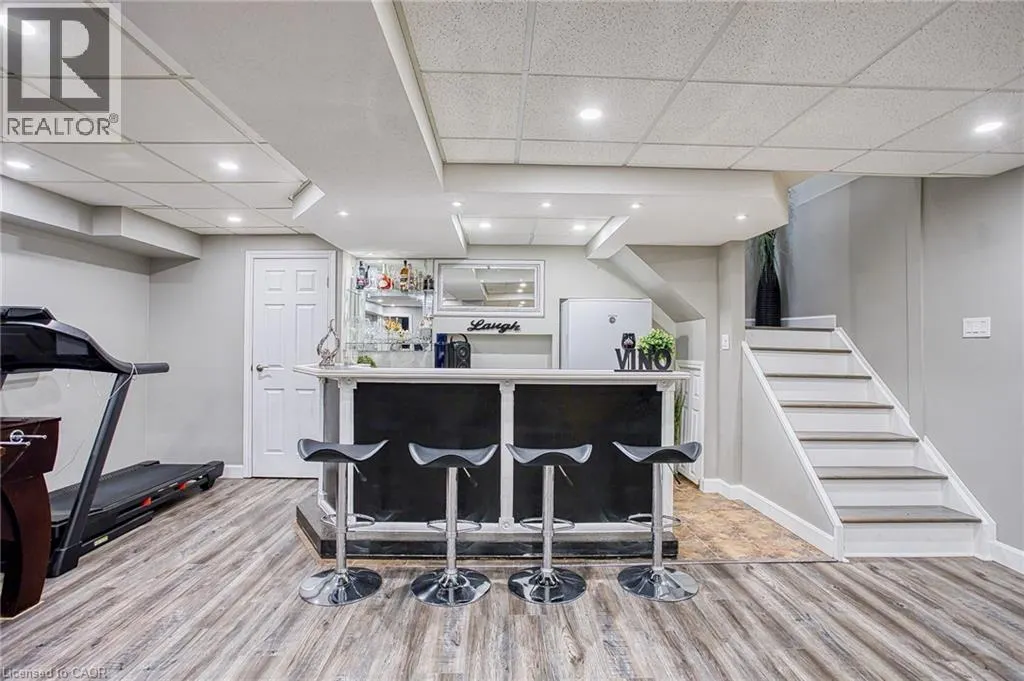 3263 GUYATT Road