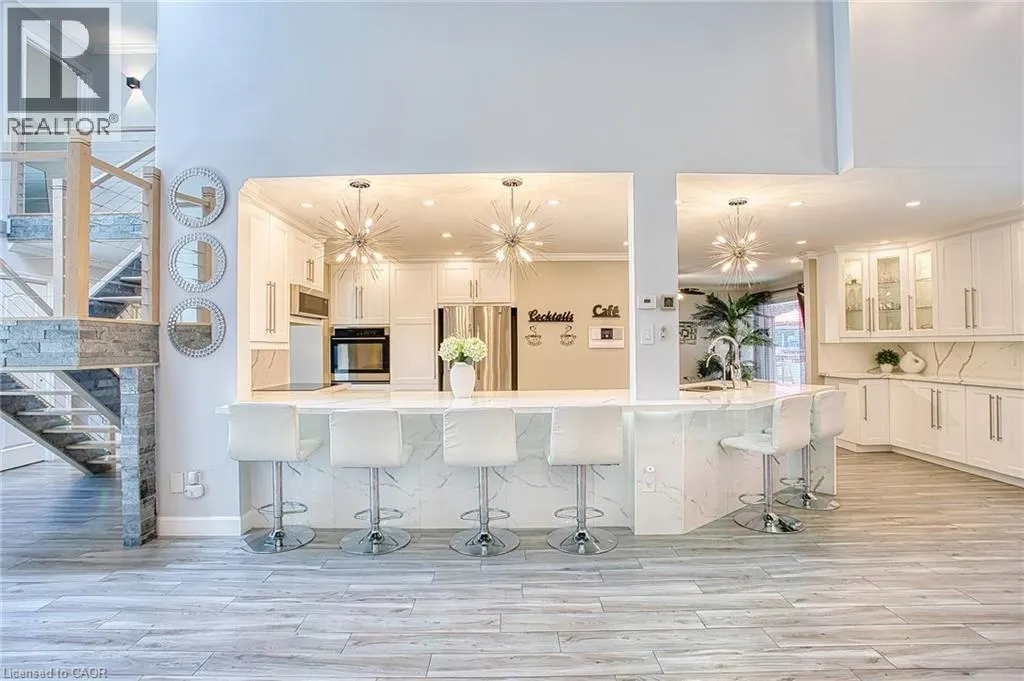 3263 GUYATT Road