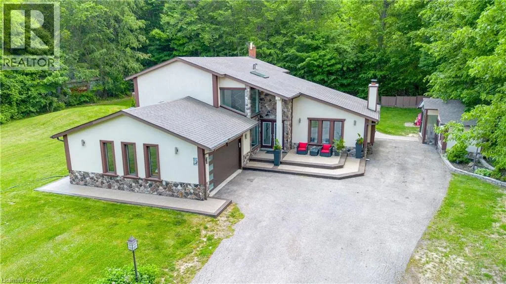 3263 GUYATT Road