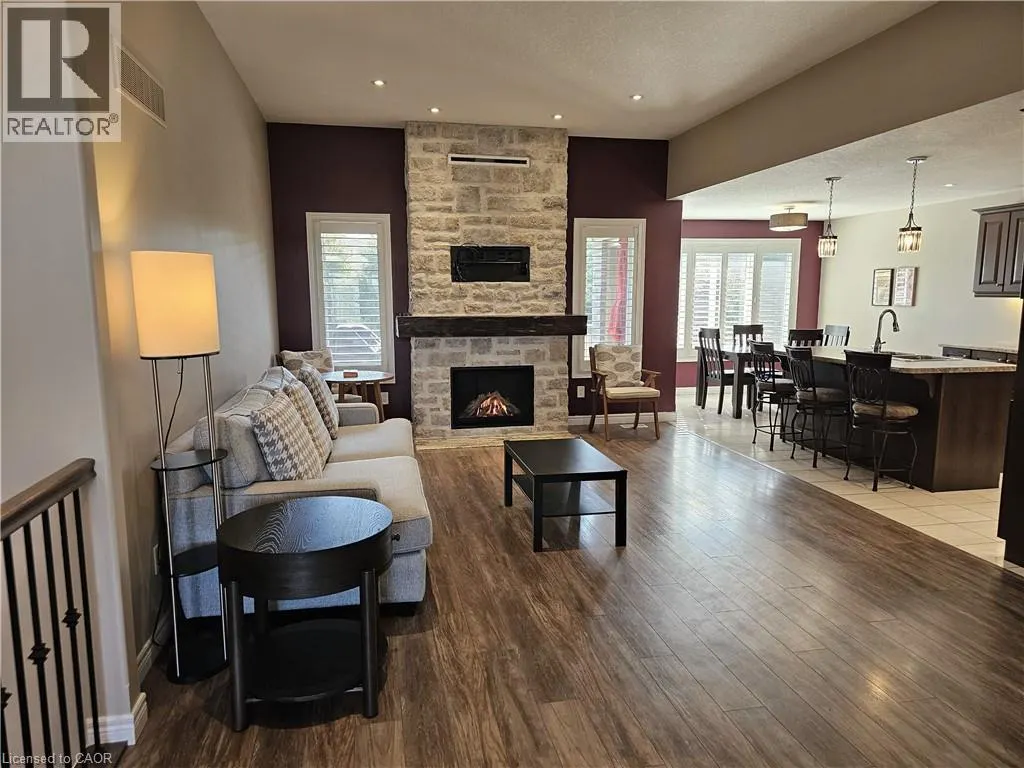 98 ALLANDALE Crescent