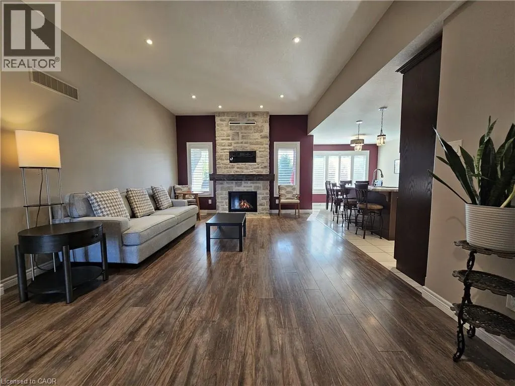 98 ALLANDALE Crescent