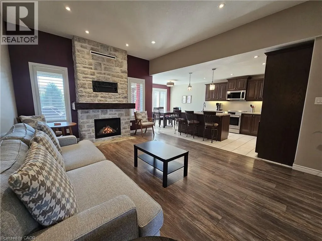 98 ALLANDALE Crescent
