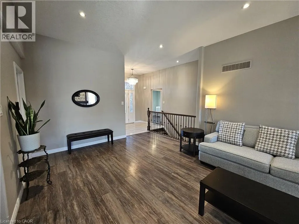 98 ALLANDALE Crescent