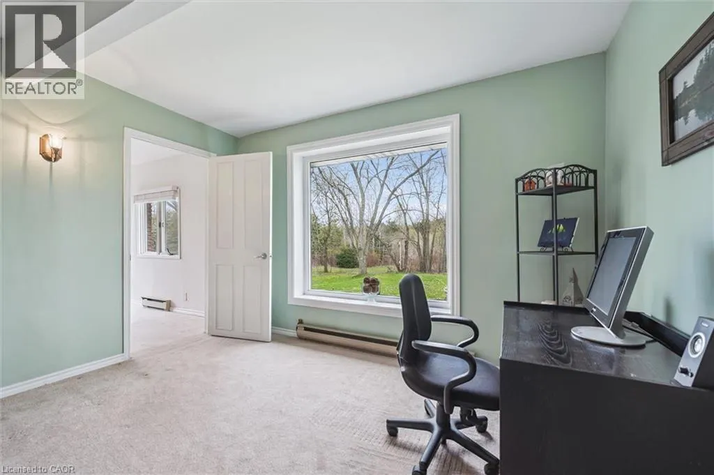 8420 ERAMOSA-GARAFRAXA Townline