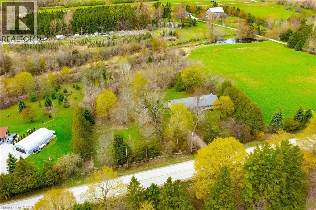 8420 ERAMOSA-GARAFRAXA Townline