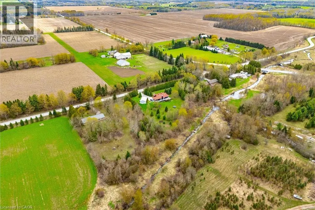 8420 ERAMOSA-GARAFRAXA Townline