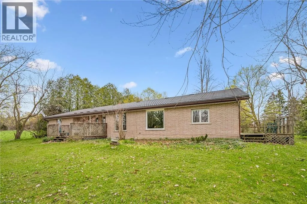 8420 ERAMOSA-GARAFRAXA Townline