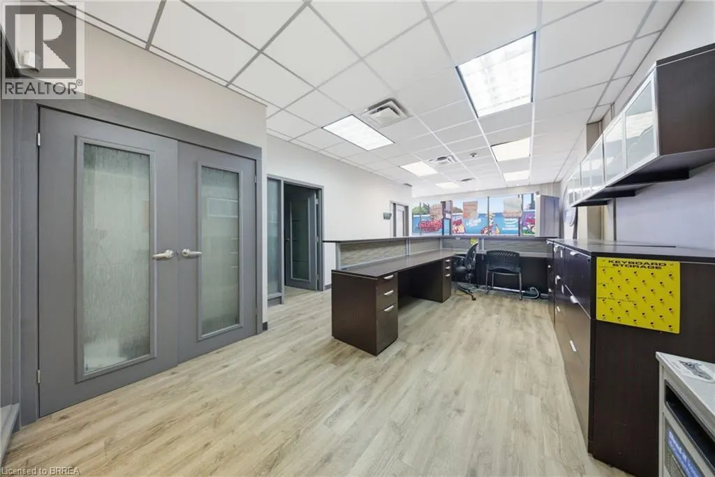 50 KING GEORGE Road Unit# 3 #3