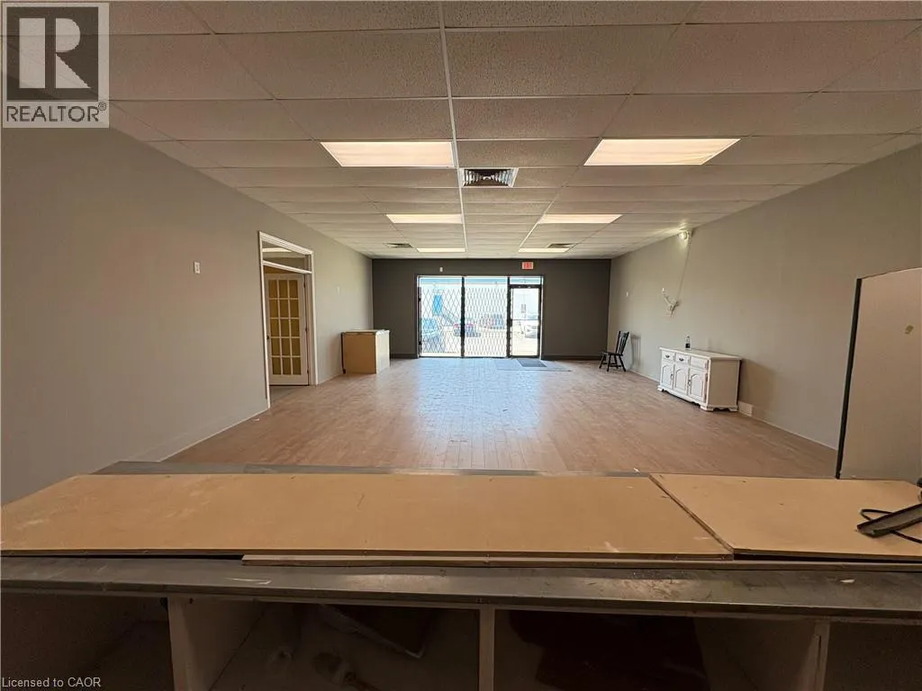 1815 DUNDAS Street Unit# 2 #2