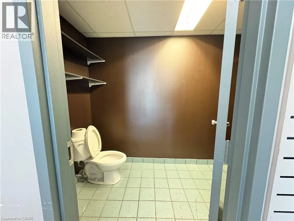 1815 DUNDAS Street Unit# 2 #2