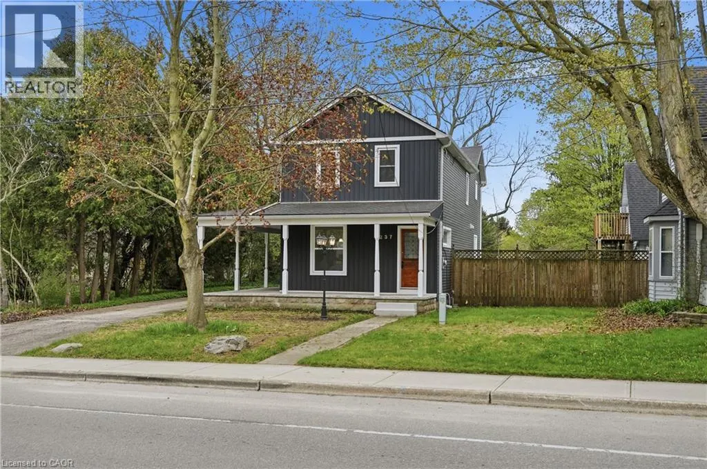 237 MAIN Street E