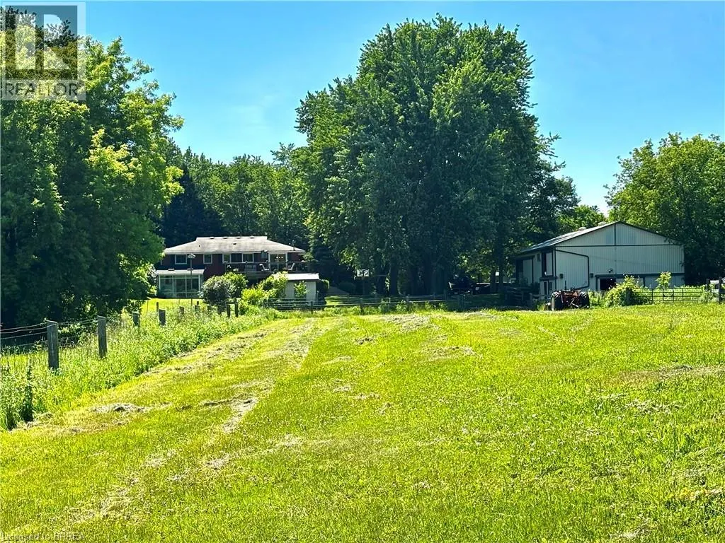 761 LYNDEN Road