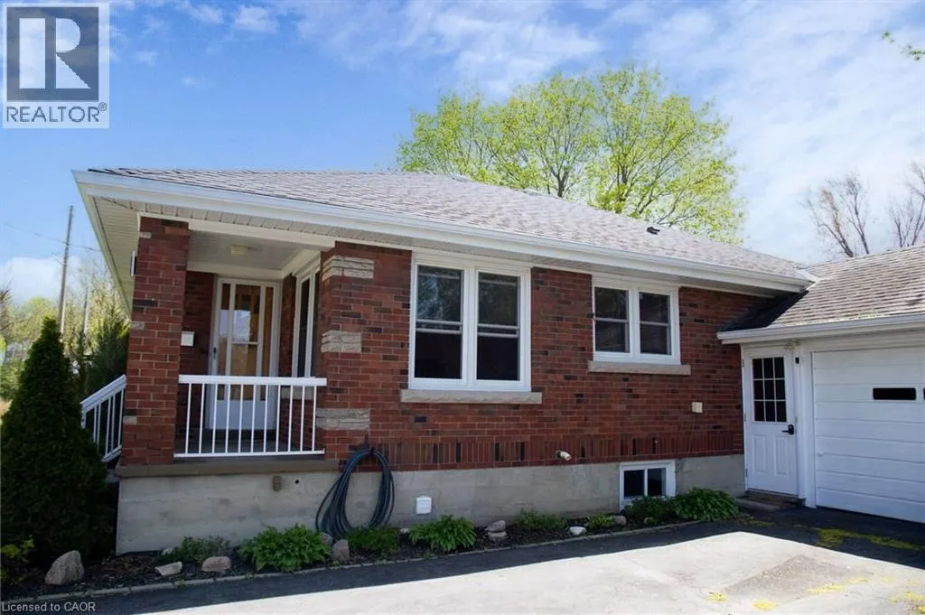 42 HAWTHORNE Avenue