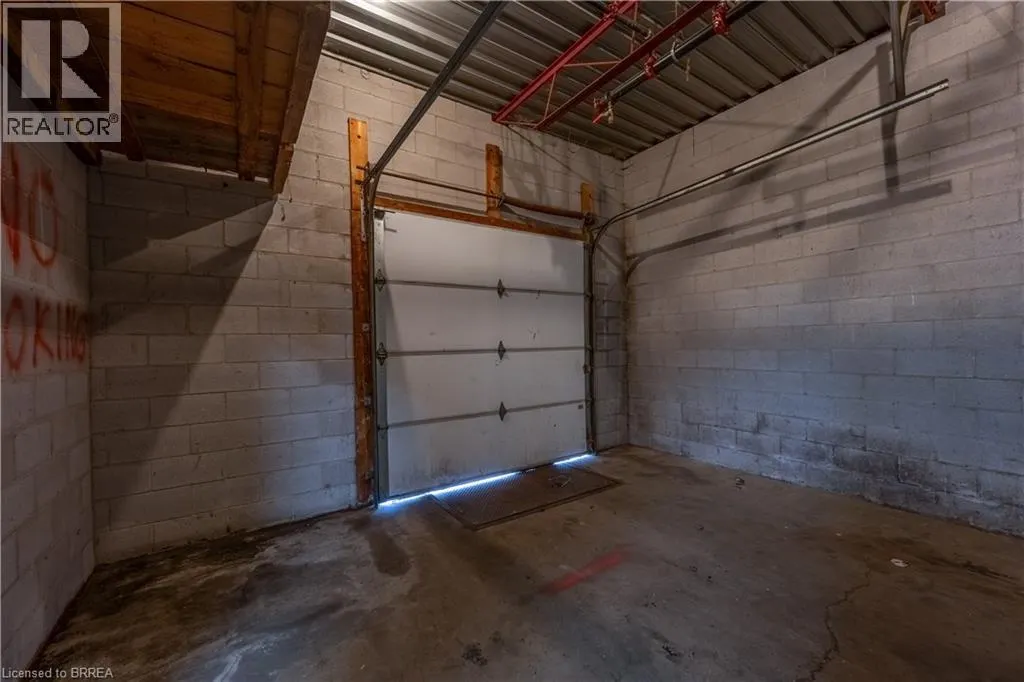 115 SCOTT Avenue Unit# B&C #B&C