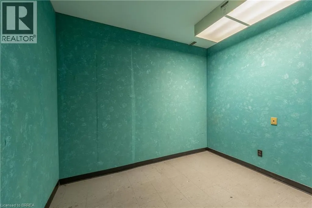 115 SCOTT Avenue Unit# B&C #B&C