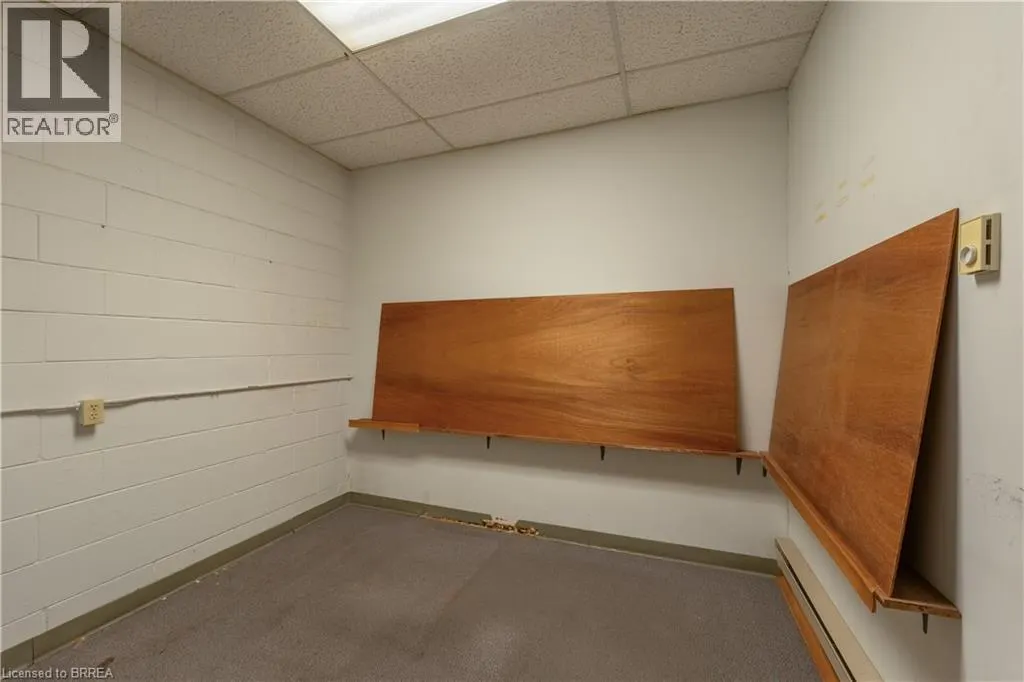 115 SCOTT Avenue Unit# A #A