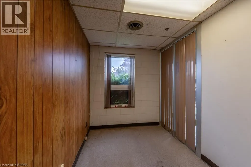 115 SCOTT Avenue Unit# A #A