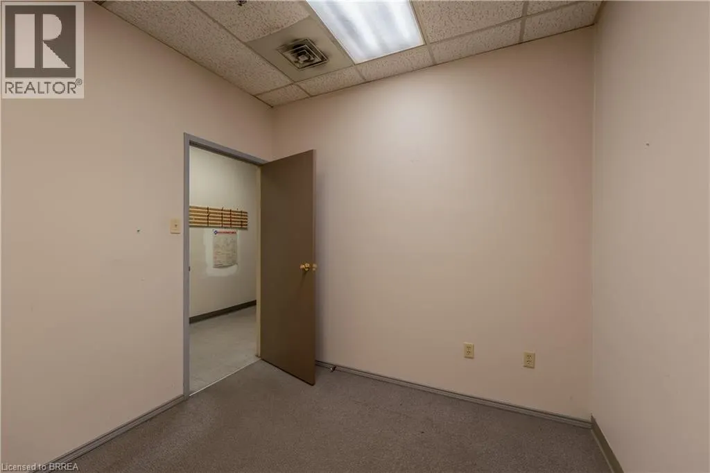 115 SCOTT Avenue Unit# A #A