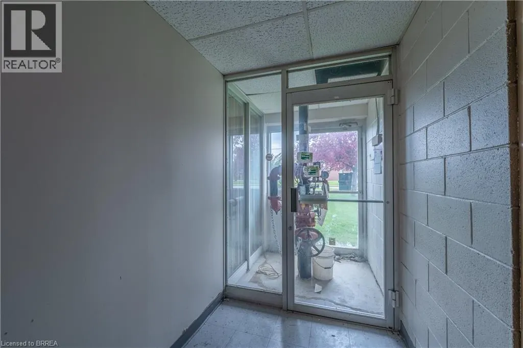 115 SCOTT Avenue Unit# A #A