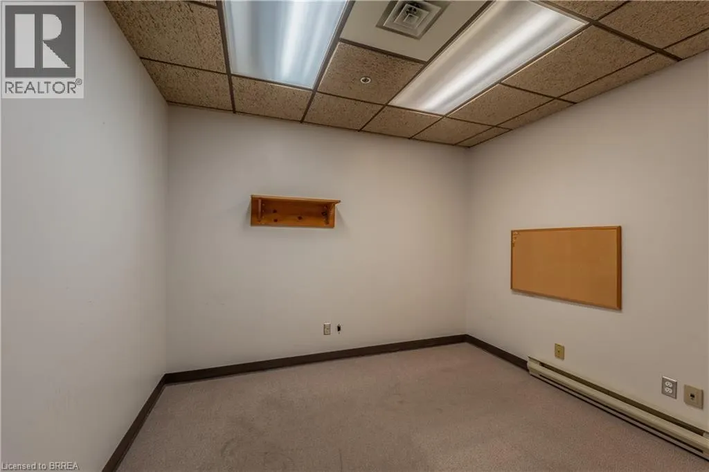 115 SCOTT Avenue Unit# A #A