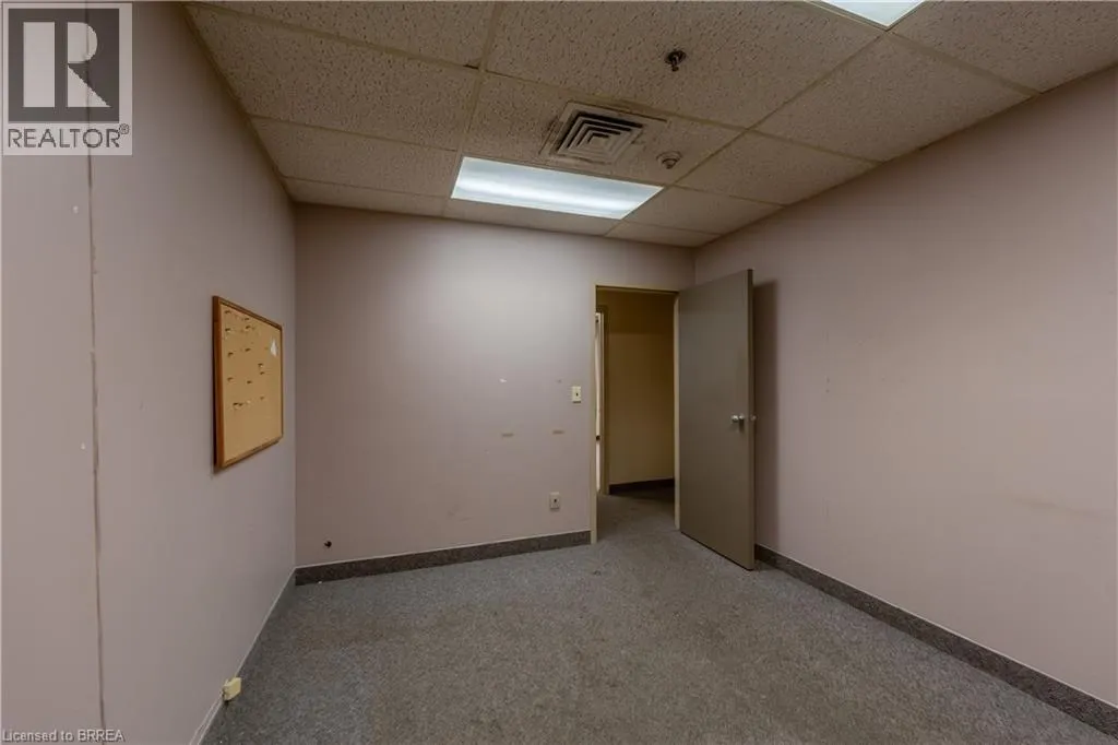 115 SCOTT Avenue Unit# A #A