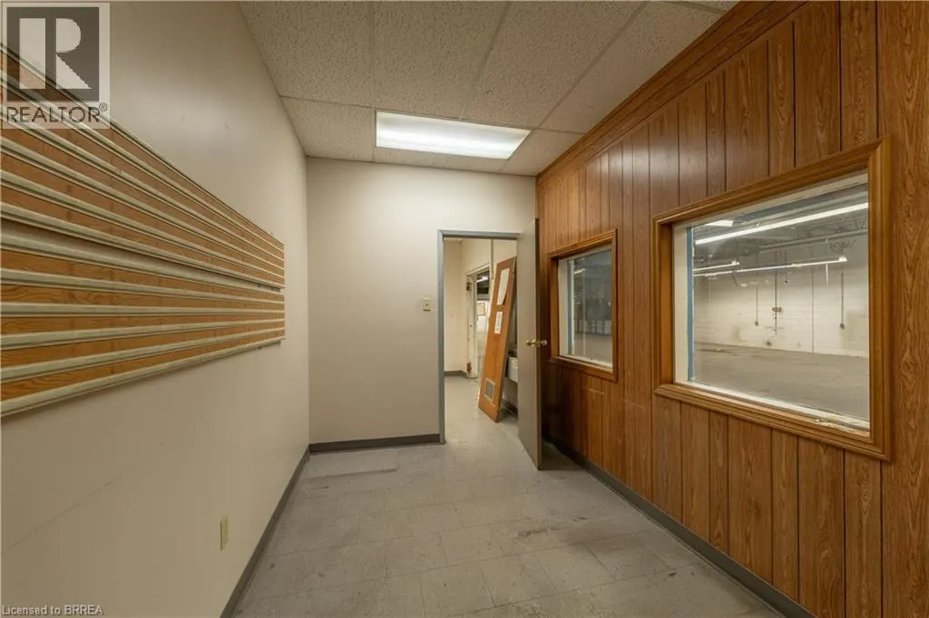 115 SCOTT Avenue Unit# B #B