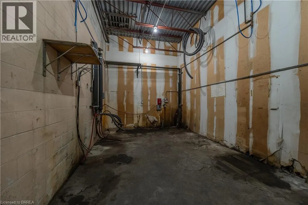 115 SCOTT Avenue Unit# B #B