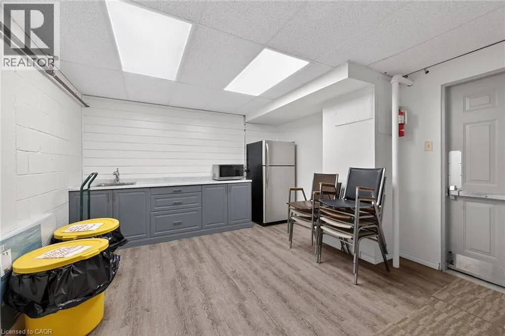 212 KERR Street Unit# 702 #702