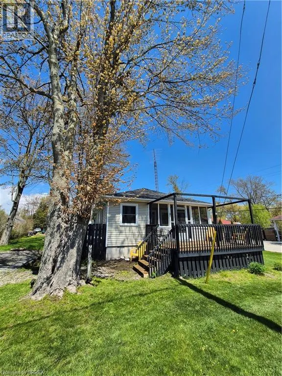 21 FERRIS Street