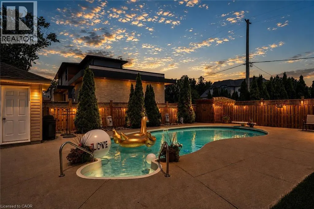 390 SEATON Drive
