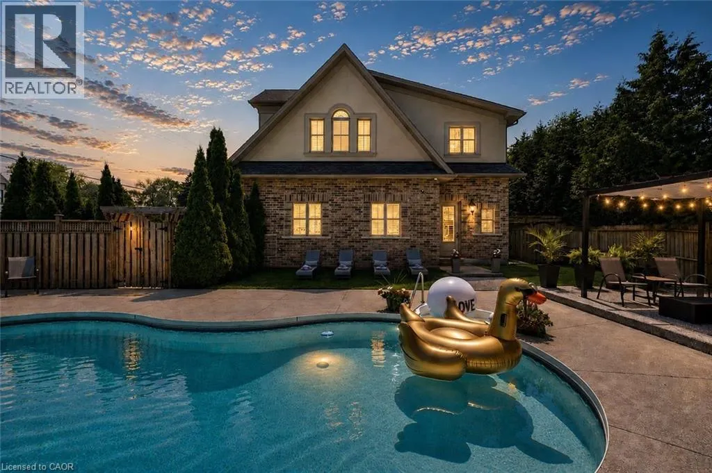 390 SEATON Drive