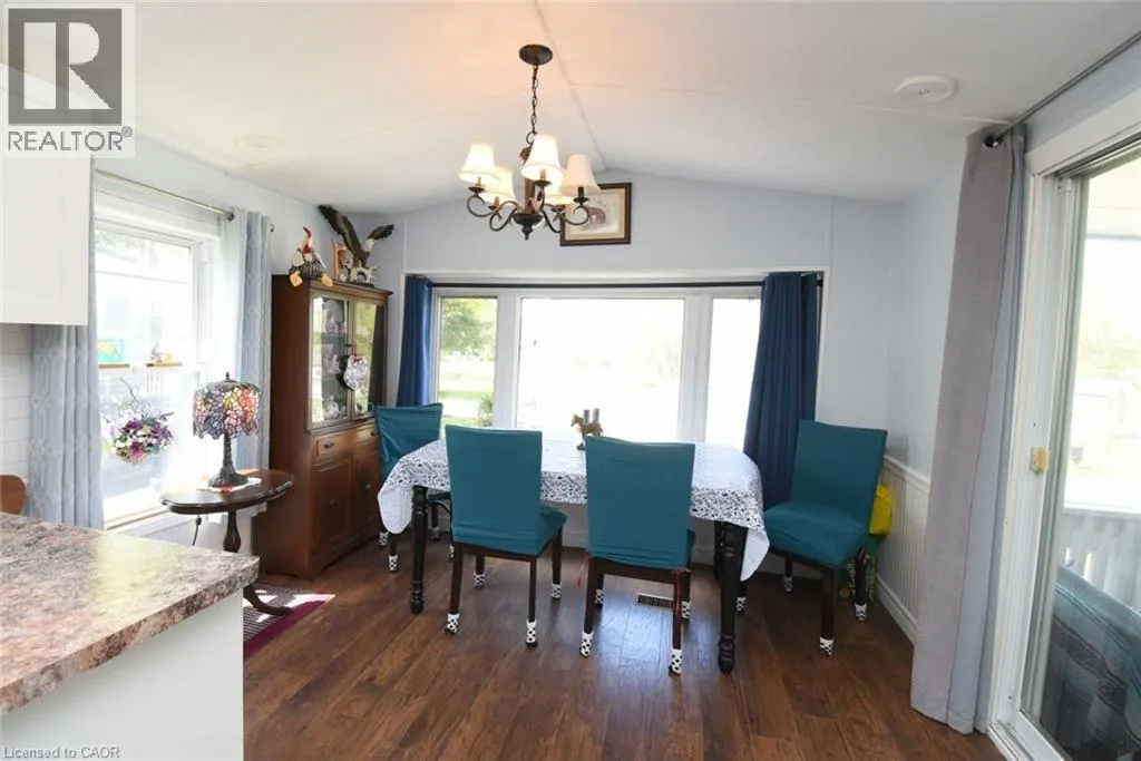 2490 GOVERNORS Road Unit# 5 Pondview #5 Pondview