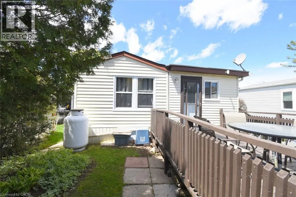 2490 GOVERNORS Road Unit# 5 Pondview #5 Pondview