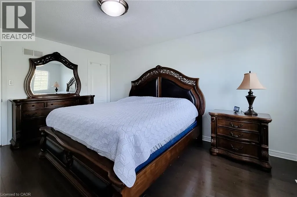 232 STONEHENGE Drive Unit# 2 #2