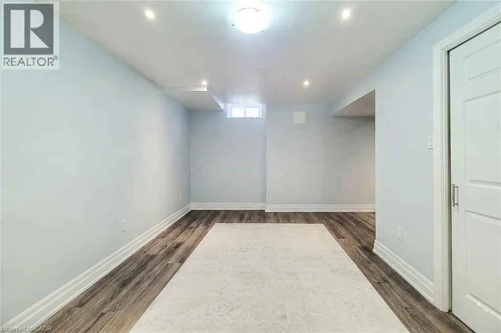 232 STONEHENGE Drive Unit# 2 #2