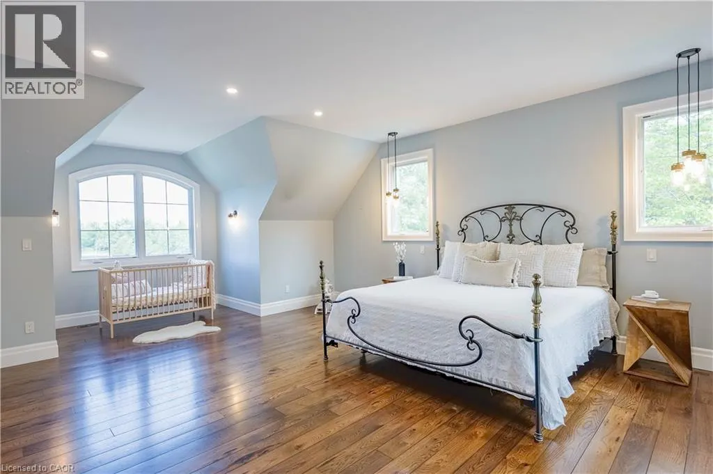 1521 EMILY Lane