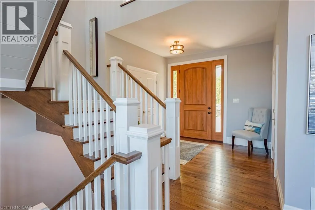 1521 EMILY Lane
