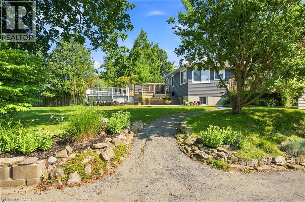 31 ALGONQUIN Avenue