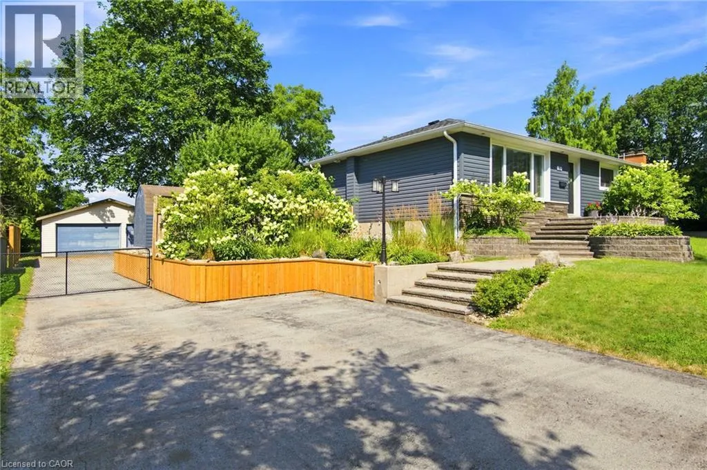 31 ALGONQUIN Avenue