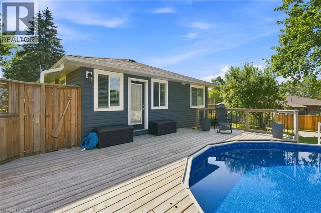 31 ALGONQUIN Avenue