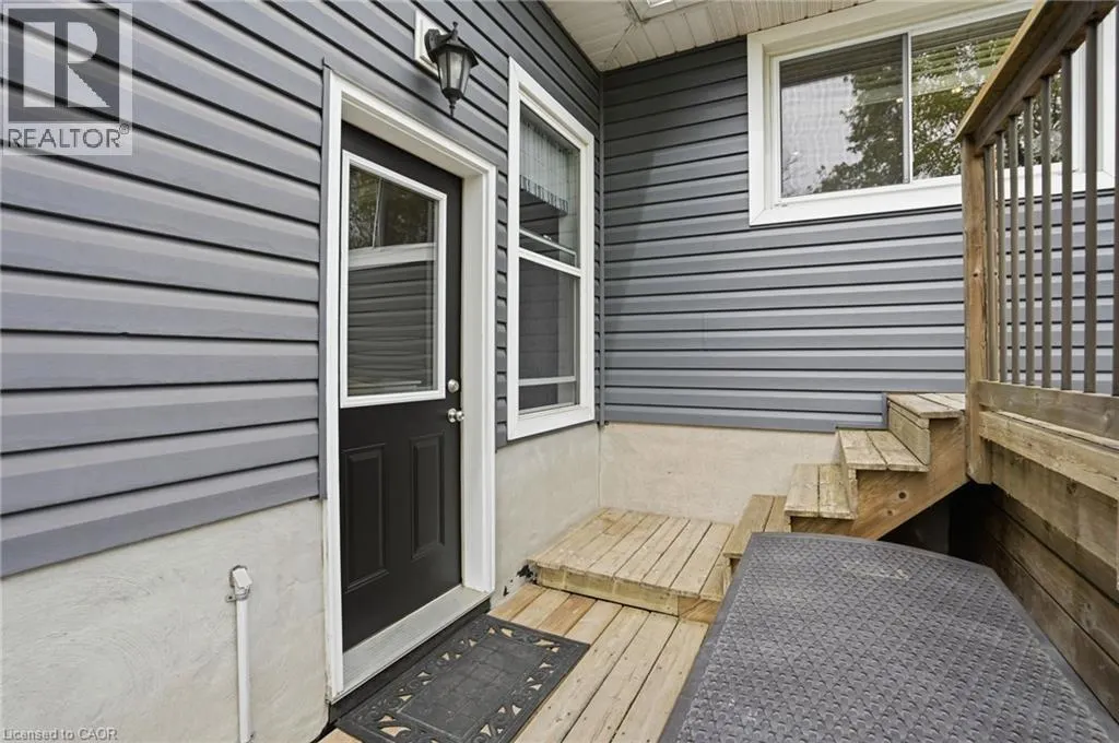 31 ALGONQUIN Avenue