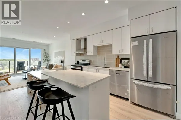 15 GLEBE Street Unit# 1511