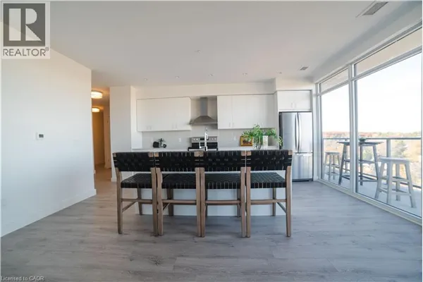15 GLEBE Street Unit# 1701