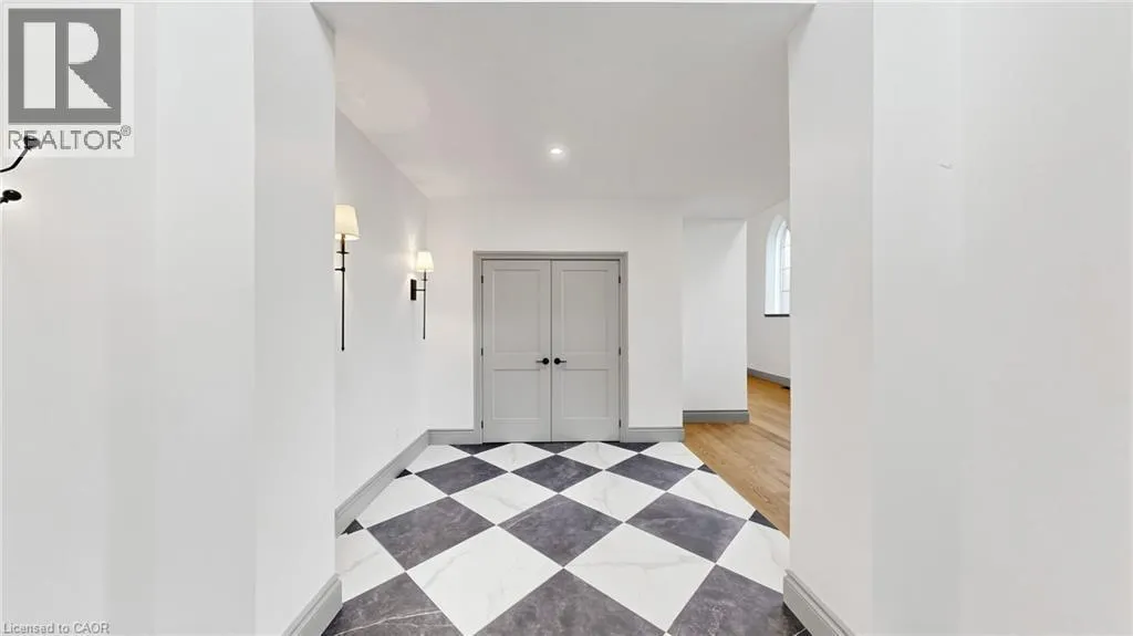 41 TALBOT Road