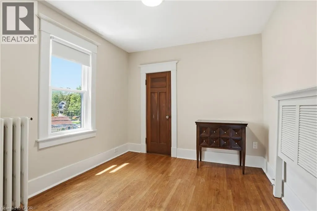 50-52 & 54 PARK Road N