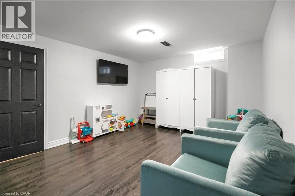 876 GOLF LINKS Road Unit# 16 #16