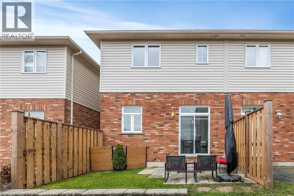 876 GOLF LINKS Road Unit# 16 #16