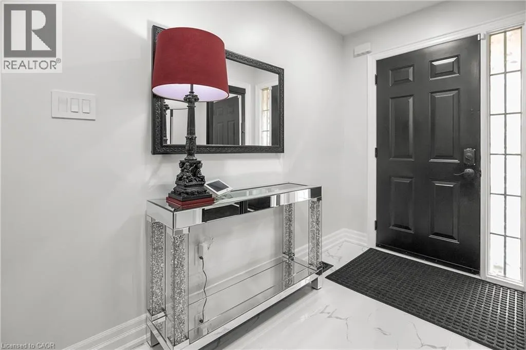 876 GOLF LINKS Road Unit# 16 #16