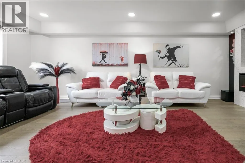 876 GOLF LINKS Road Unit# 16 #16
