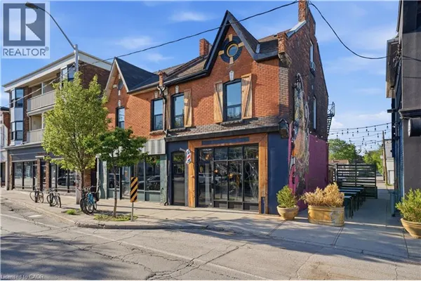 355 BARTON Street E